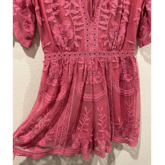 HONEY PUNCH Raspberry Lace Romper - Picture 5 of 7